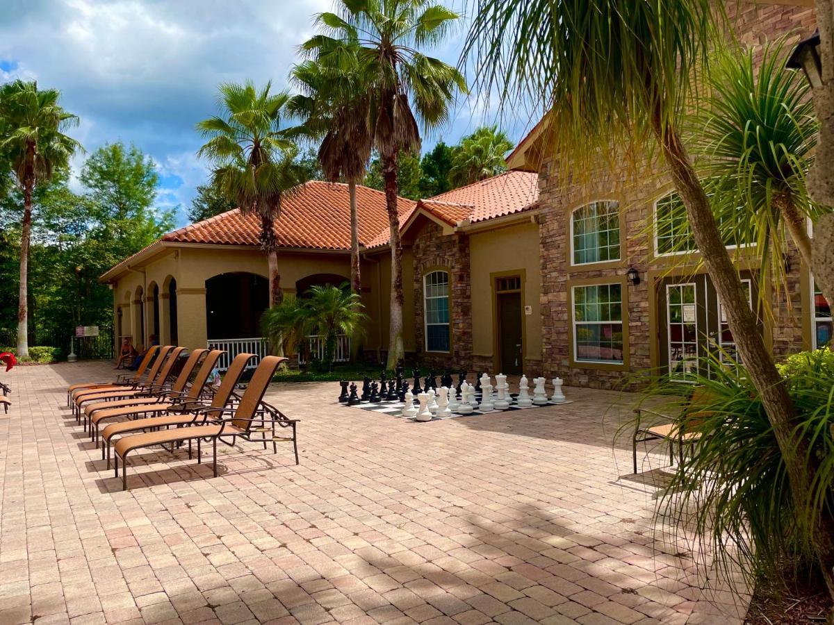 3 Bedroom In Tuscana , 15
