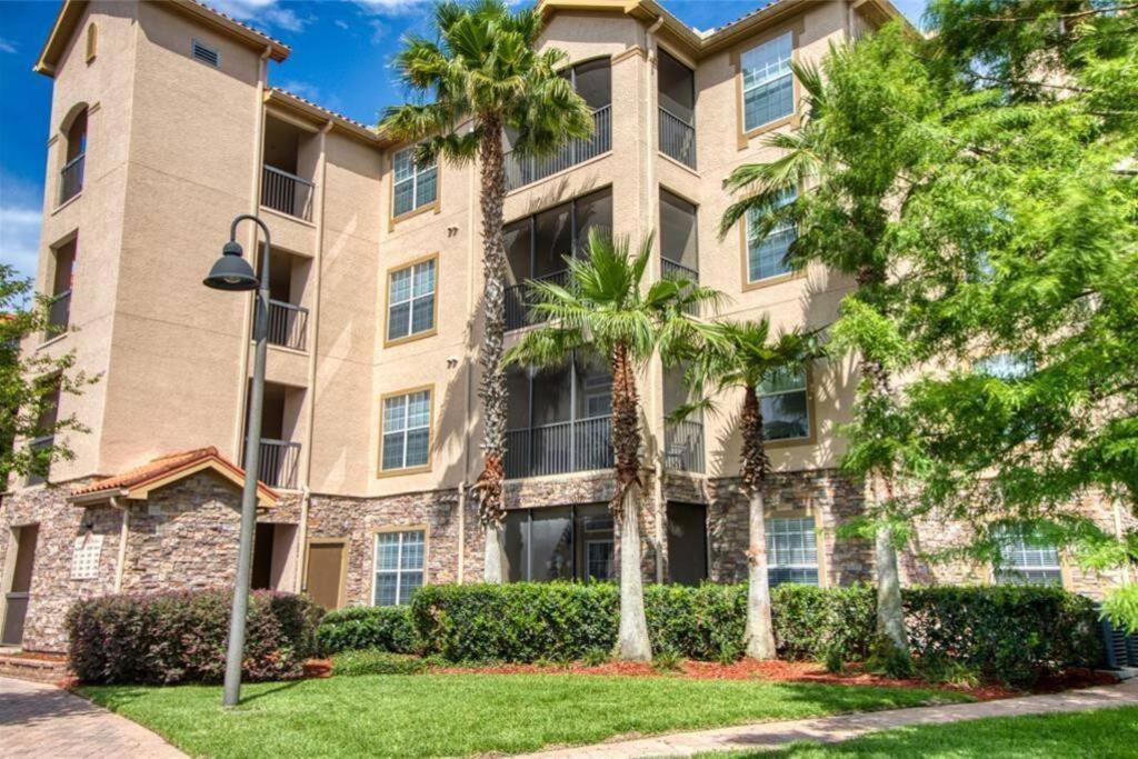 3 Bedroom In Tuscana , 15