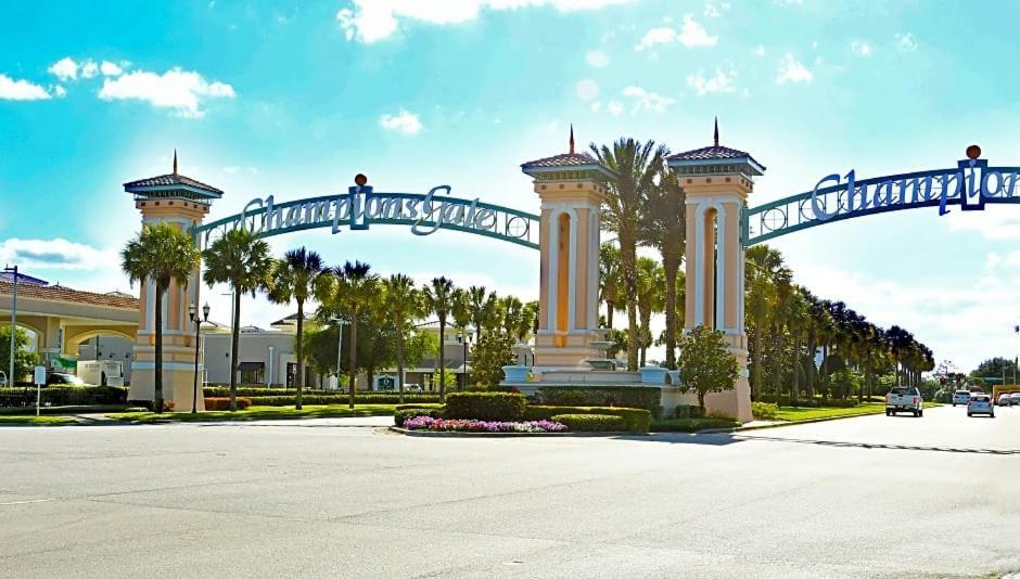 3 Bedroom In Tuscana , 15