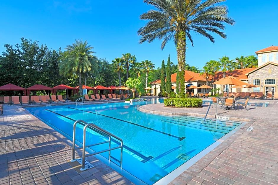 3 Bedroom In Tuscana , 15