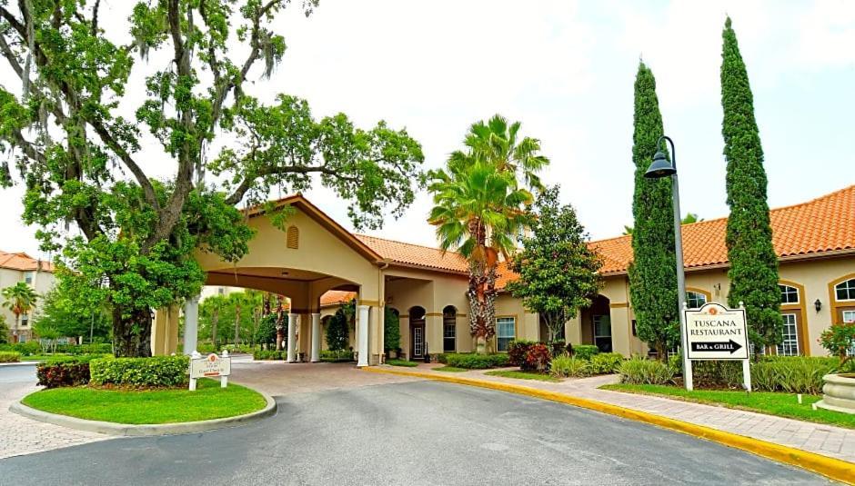 3 Bedroom In Tuscana , 15