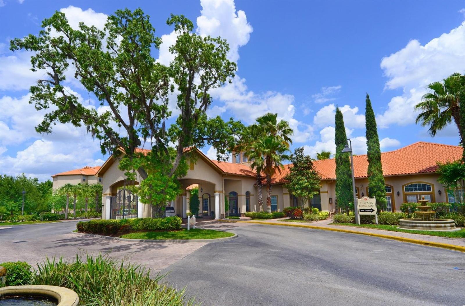 3 Bedroom In Tuscana , 15