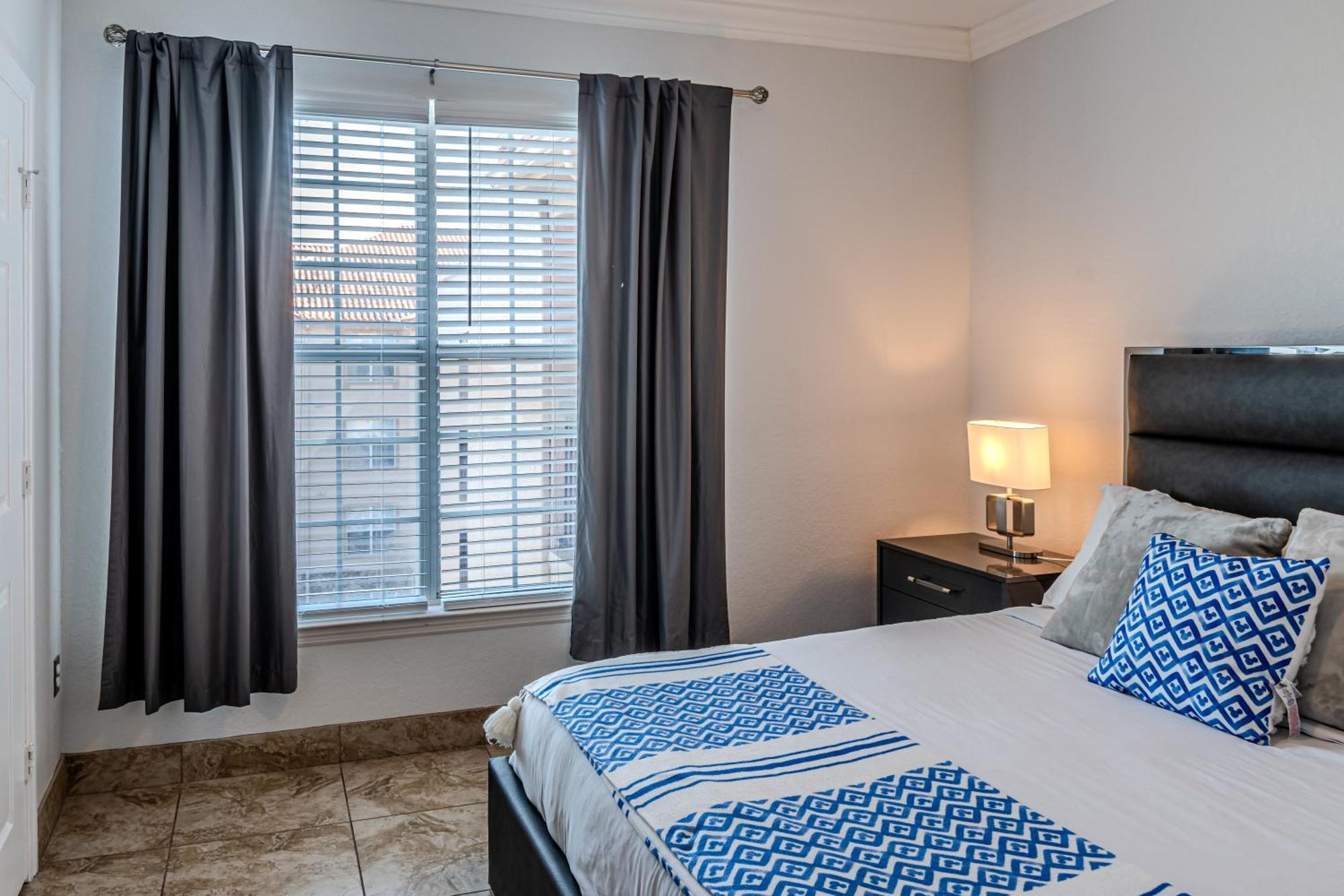 3 Bedroom In Tuscana , 15